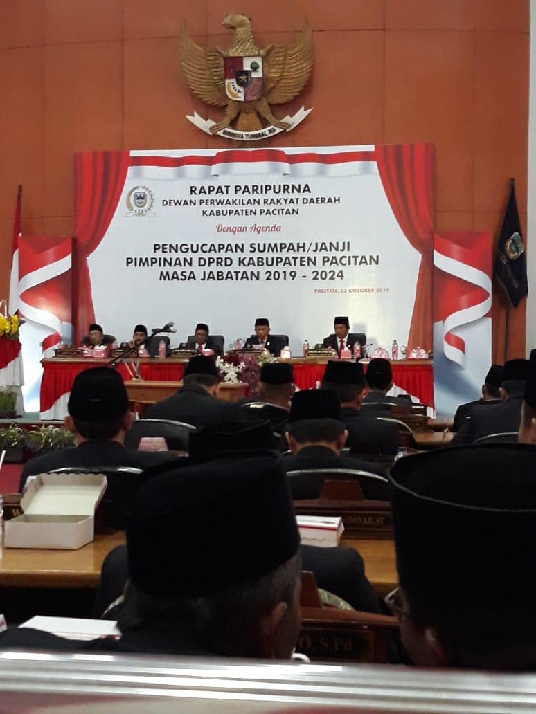 Bawaslu Pacitan Hadiri Pelantikan Pimpinan Definitif DPRD Kab. Pacitan  Masa Jabatan 2019 – 2024