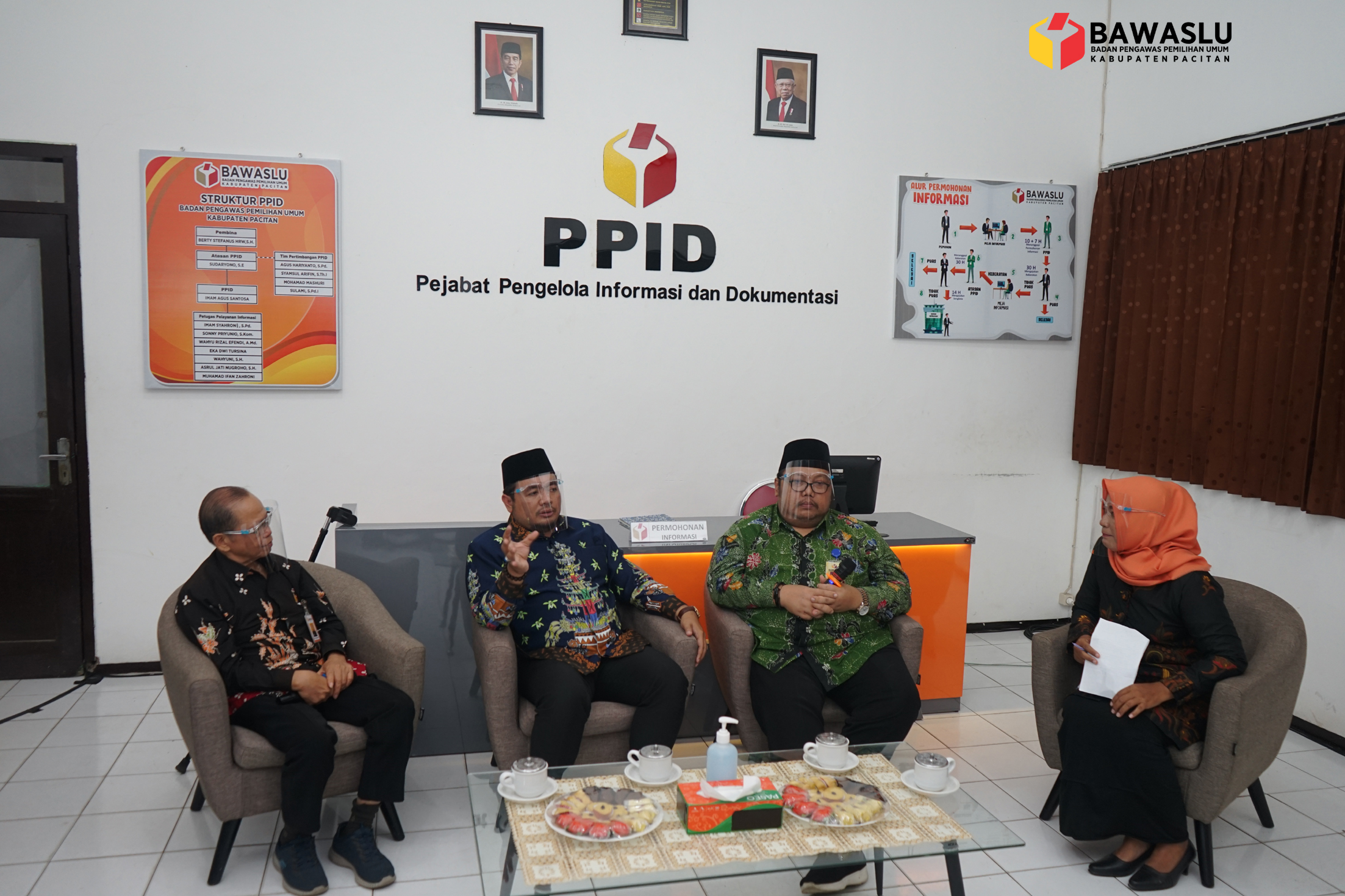 Bawaslu Pacitan Gelar Dialog Pengawasan Pemilihan dengan Kordiv Pengawasan Bawaslu RI