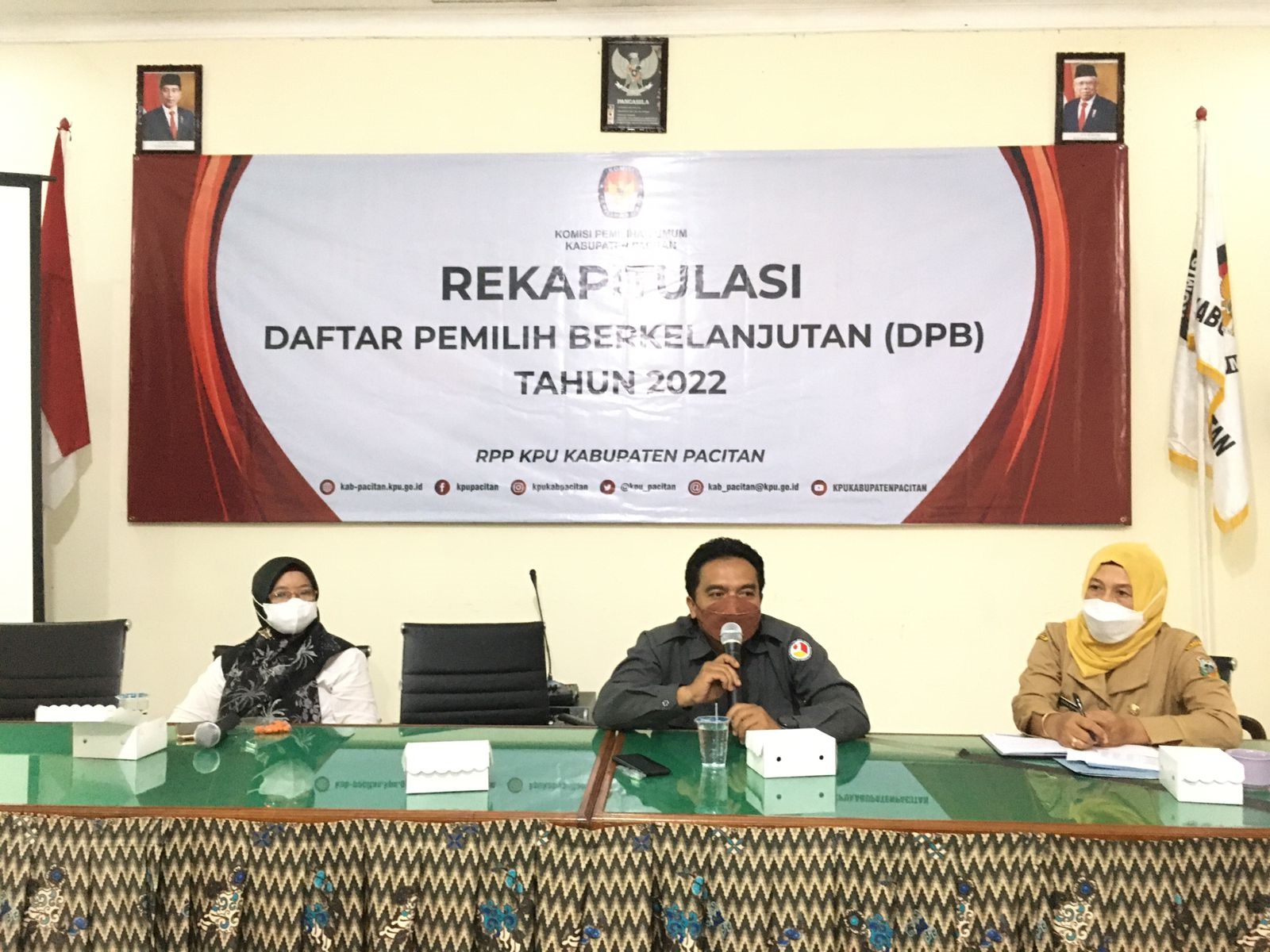 Bawaslu Pacitan Hadiri Undangan Rekapitulasi Daftar Pemilih Berkelanjutan (DPB) Periode Bulan Januari Tahun 2022