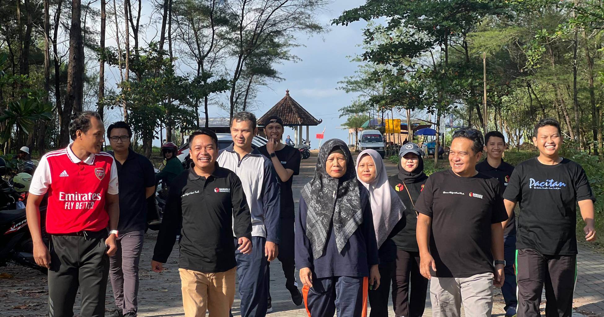 Jumat Sehat kali ini digelar di kawasan wisata Pancer Dor Pacitan