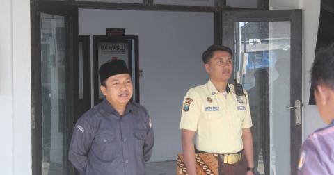 Bawaslu Pacitan Apresiasi Kinerja Jajaran, Agus Hariyanto Raih Best Presenter Terbaik II