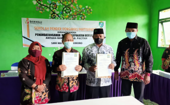 Bawaslu Pacitan Gandeng Siswa SMK Ma arif Sudimoro Hadapi Pemilu Serentak 2024