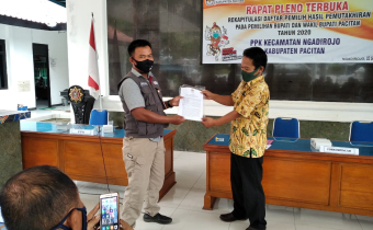 Panwaslu Ngadirojo Awasi Ketat Protokol Kesehatan Rapat Pleno DPHP