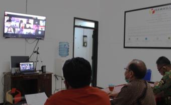 Bawaslu Pacitan Gelar Rakor Daring Persiapan Pengawasan Pilkada Lanjutan bersama Panwaslu Kecamatan