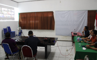 Physical Distancing, Bawaslu Pacitan Gelar Video Conference (Vidcon) Bersama 12 Panwaslu Kecamatan Se-Kabupaten Pacitan