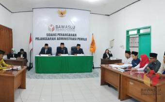 Bawaslu Kabupaten Pacitan Gelar Sidang Perdana 